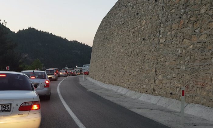 Trafik durma noktasına geldi