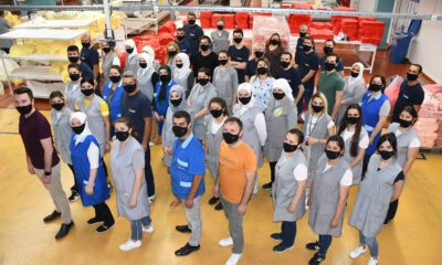 İhracattan önce çalışanlara maske