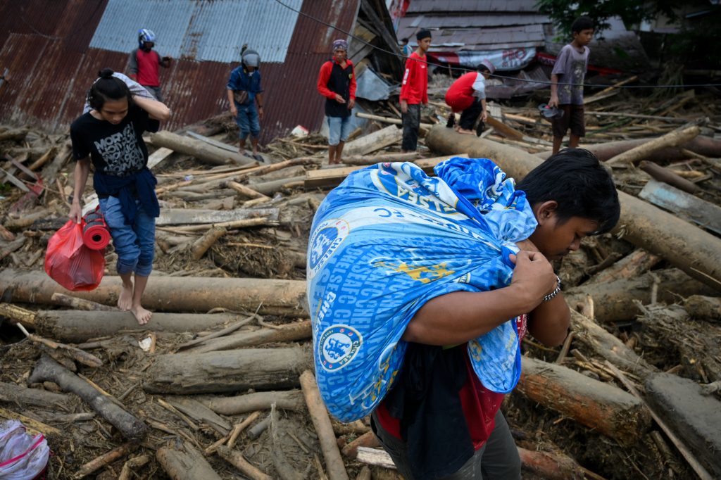 Sel felaketinde ölü sayısı artıyor