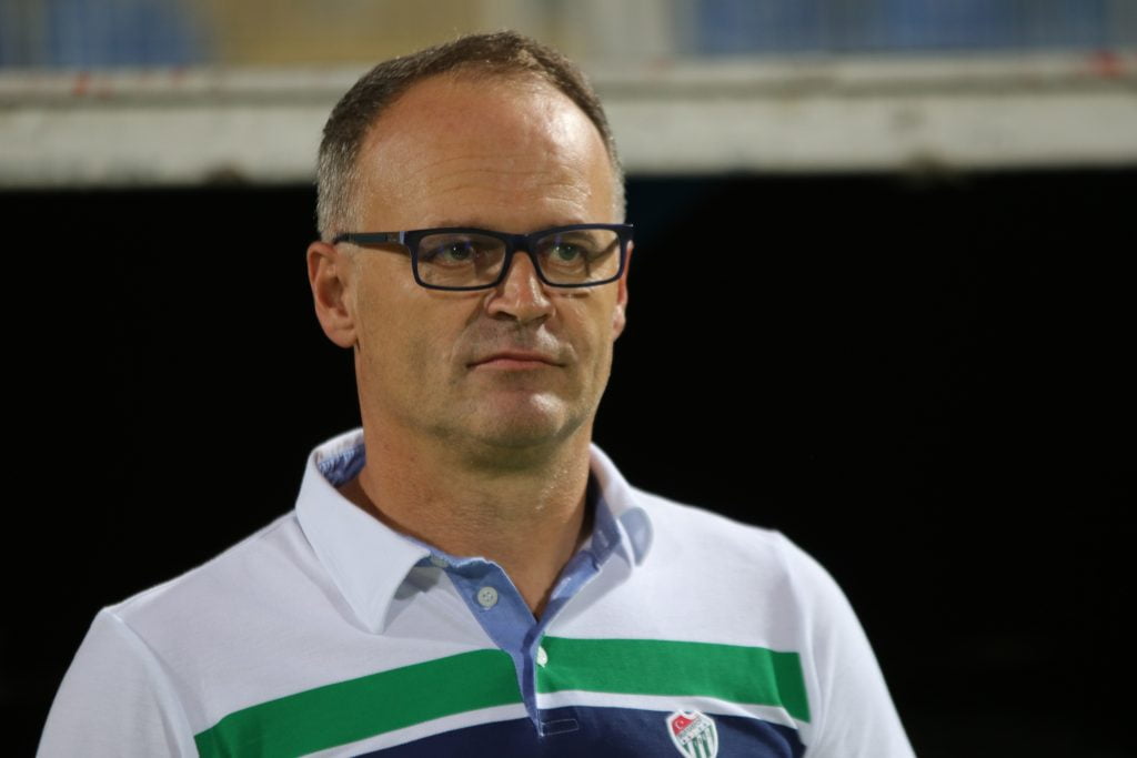 İrfan Buz, Bursaspor’dan ayrıldı