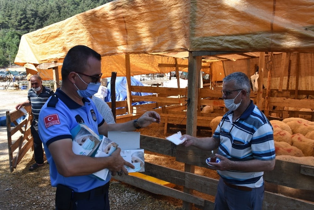 Gemlik’te bayram hazırlıkları tamam