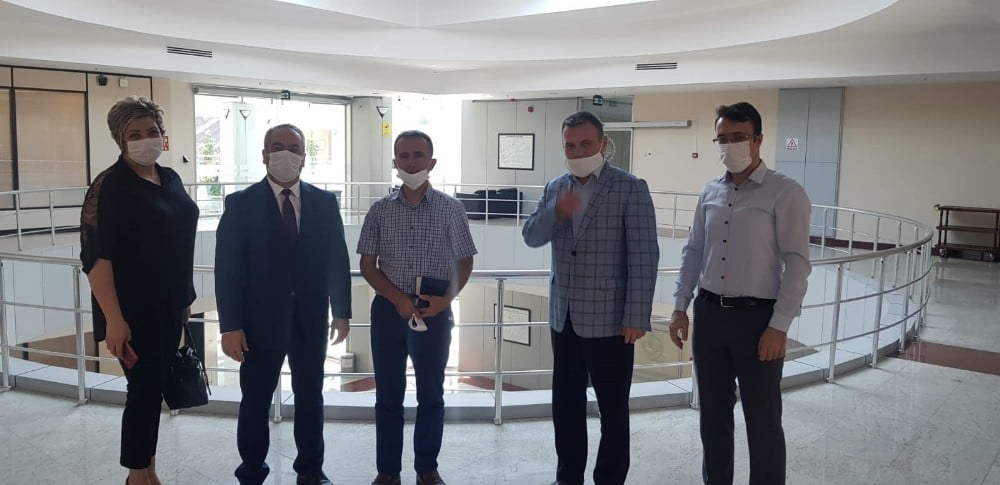 Teknik Bilimler Meslek Yüksekokulu’ndan bebe giyimine büyük destek