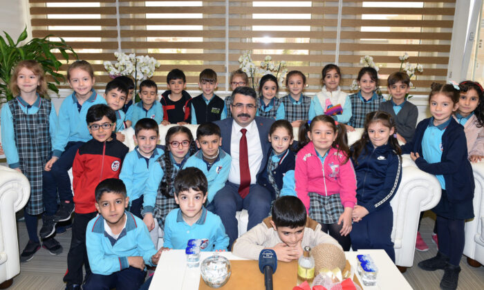 Yıldırımlı minikler için güvenli oyun alanları