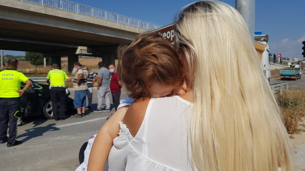 Bursa’da emniyet kemeri hayat kurtardı