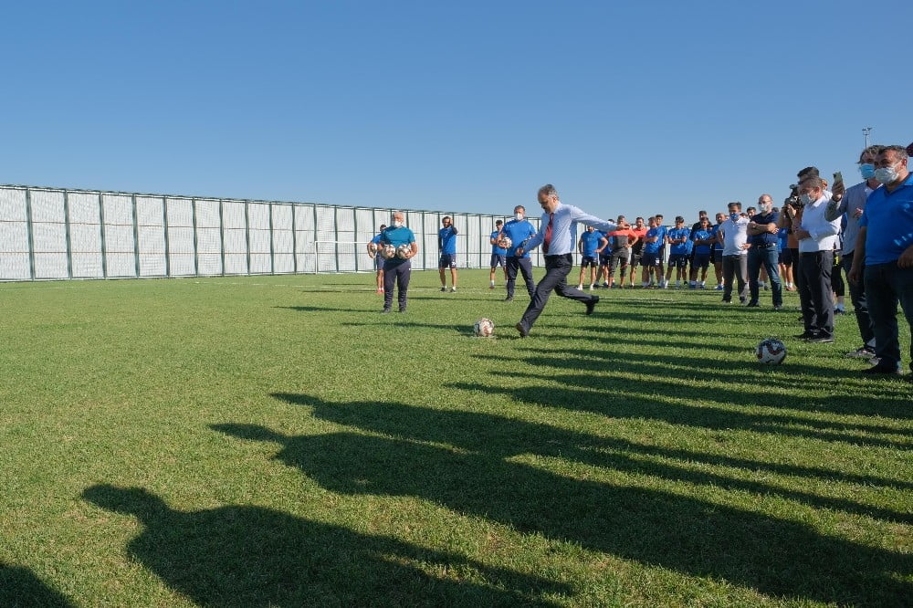 Şampiyona Bursa Büyükşehir desteği