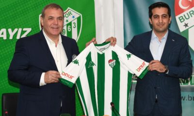 Bursaspor Kulübü, forma kol sponsoruyla sözleşme imzaladı