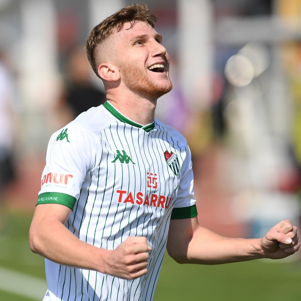 Bursaspor’u Burak Kapacak sırtlıyor