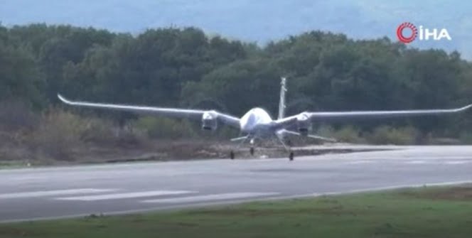 Bayraktar AKINCI TİHA bir ilki gerçekleştirdi