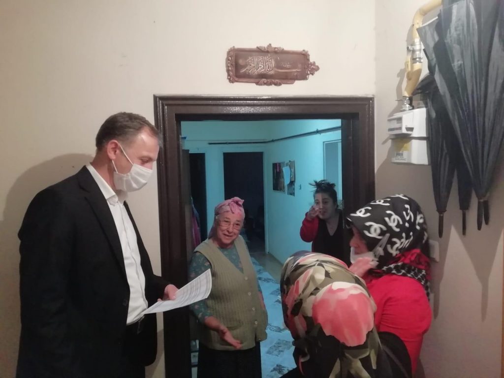 2023 hedefine ulaşmak için kapı kapı dolaşıyorlar