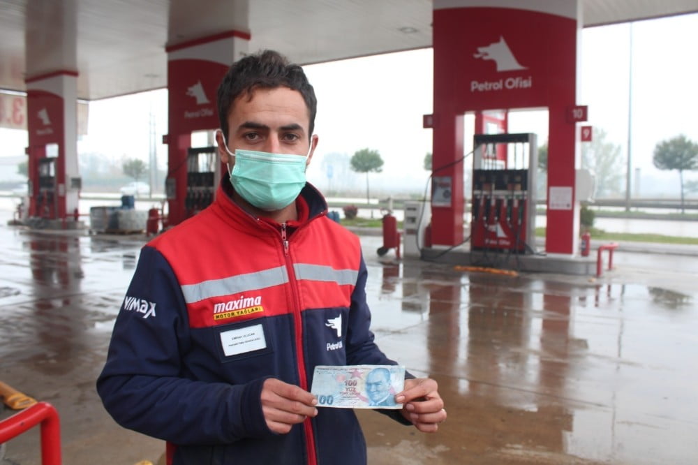 Pompacıya sahte para verip gazladı