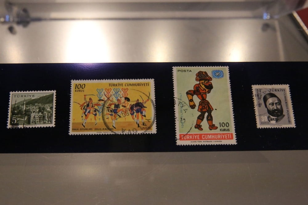 Posta pullarının hikâyesi Nilüfer Edebiyat Müzesi’nde