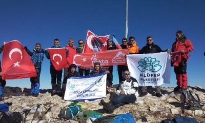 Uludağ’ın zirvesinde Atatürk’ü andılar