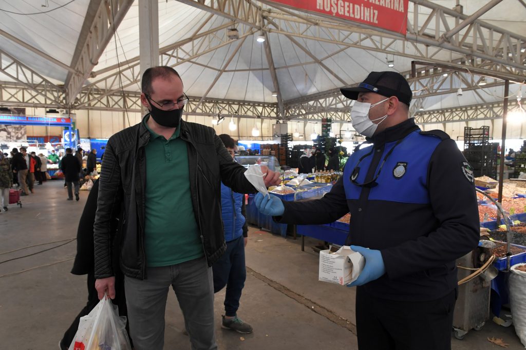 54 Pazar İçin 54 Yönetici