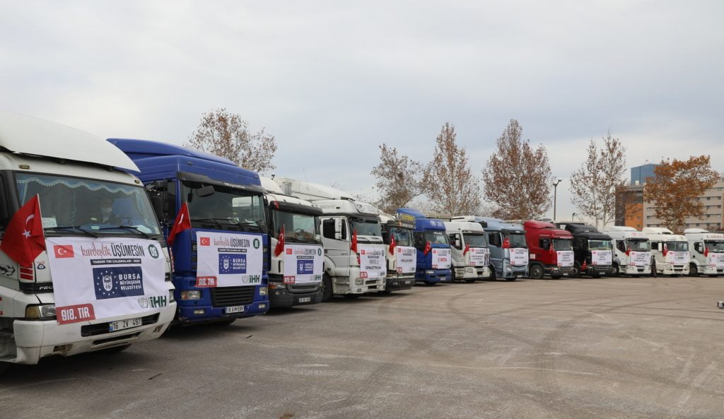 Suriye’ye ‘kardeşlik üşümesin’ konvoyu