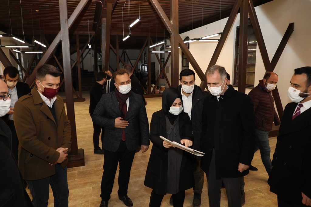 İNEGÖL BELEDİYESİ MİLLET KIRAATHANESİNDE SONA GELİNDİ