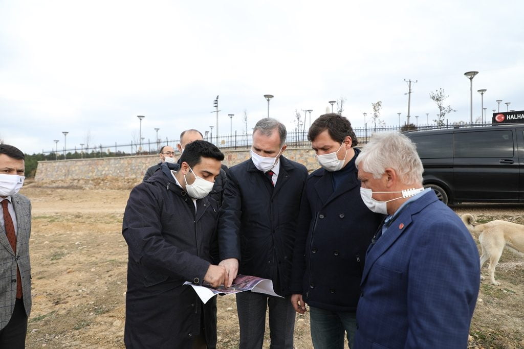 Halhalca Mahallesine Yeni Futbol Sahası Kazandırılıyor