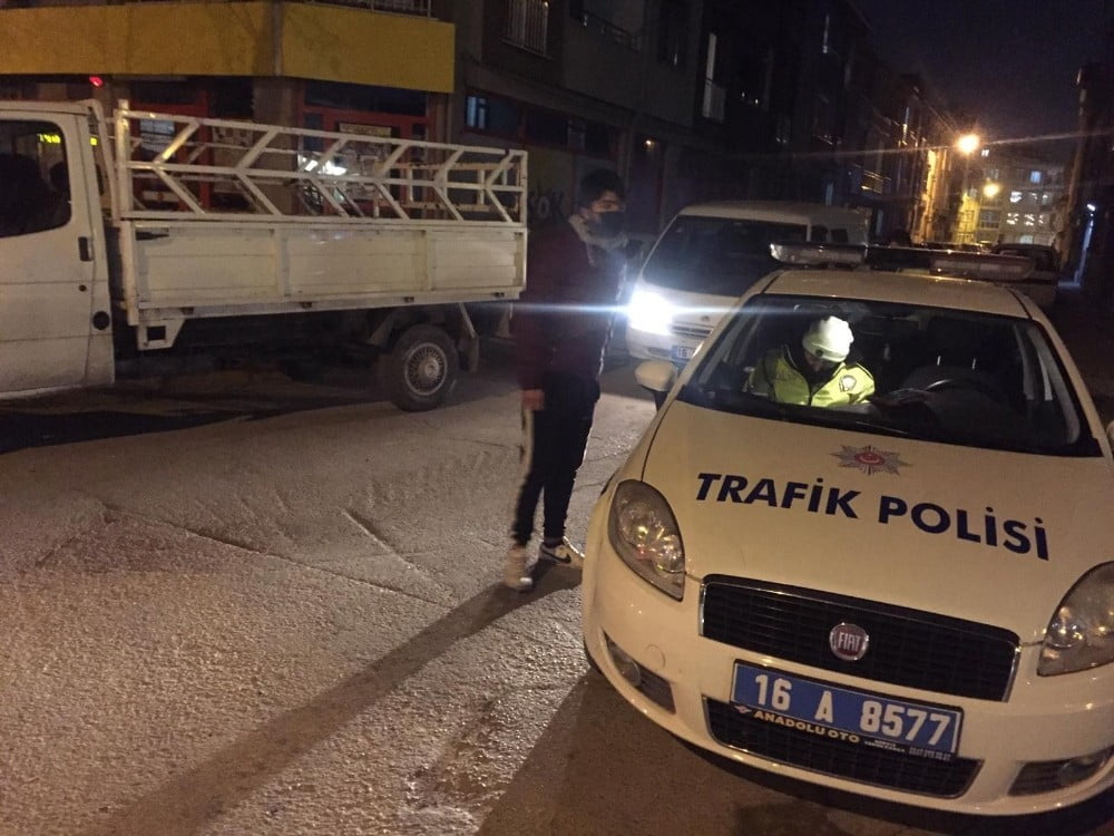 Arkadaşını eve bıraktı, birlikte yemek yedi, ama pahalıya patladı