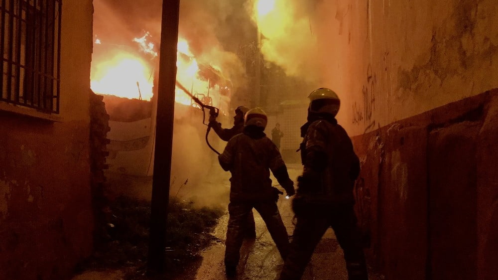 Bursa’da iki otobüs alevler içinde kaldı