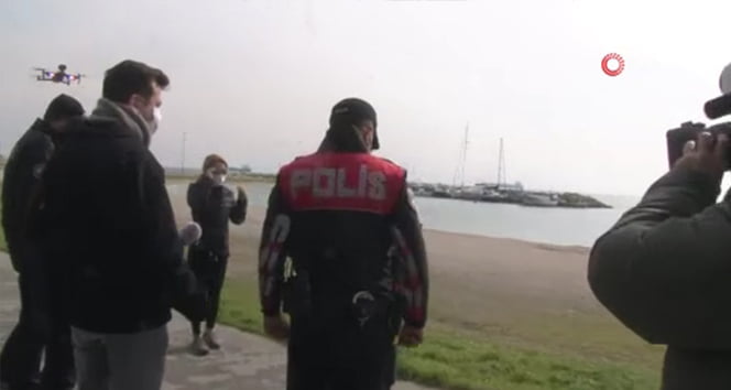 İstanbul’da gezintiye çıkanlara ceza yazdı