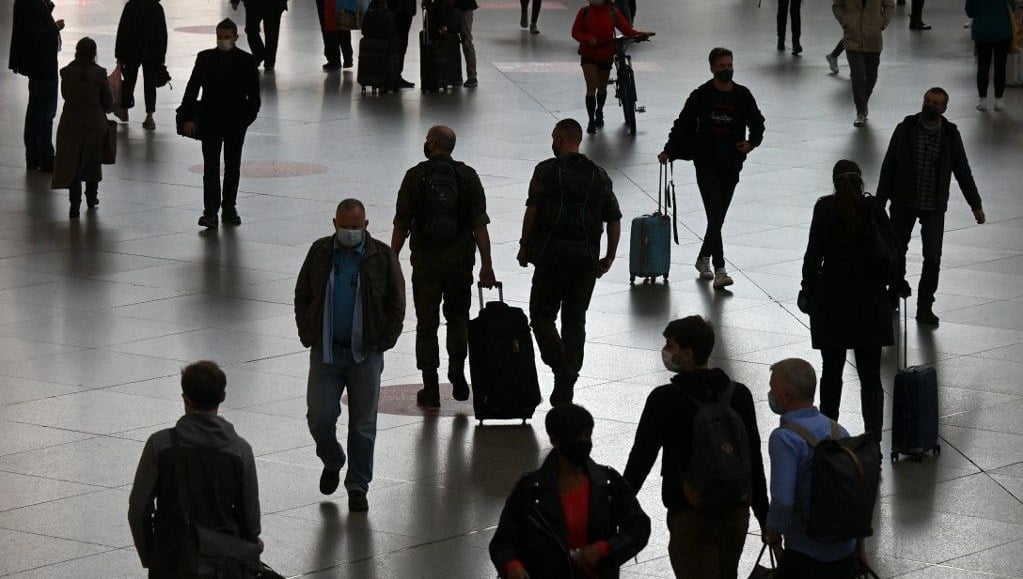 Corona virüs insana nasıl bulaştı?