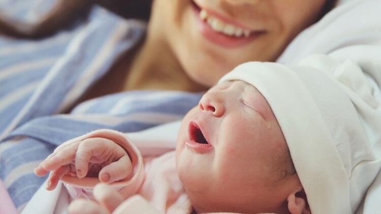 Doğum için en sağlıklı yaş nedir?