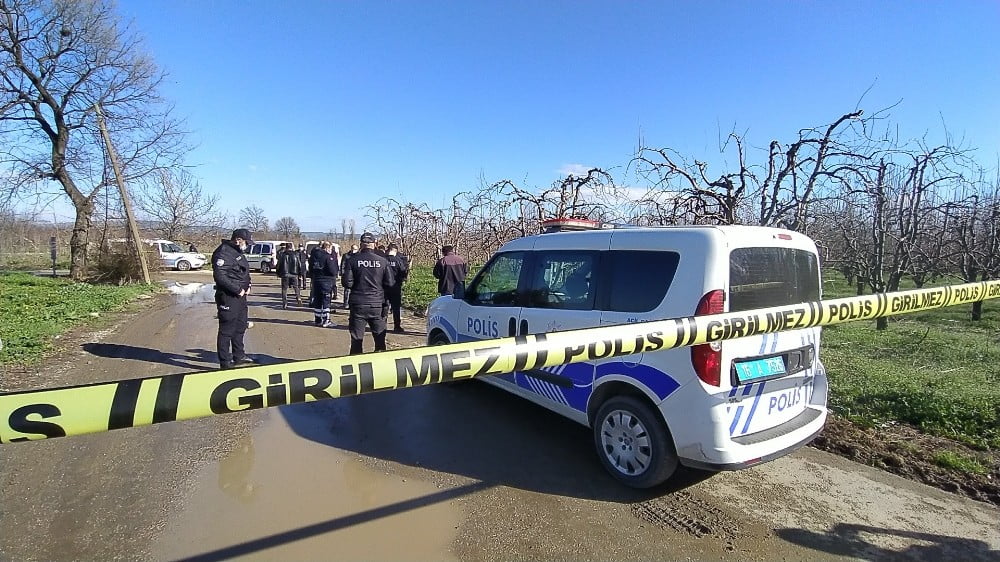 Halüsinasyon gördü, arkadaşını öldürdü