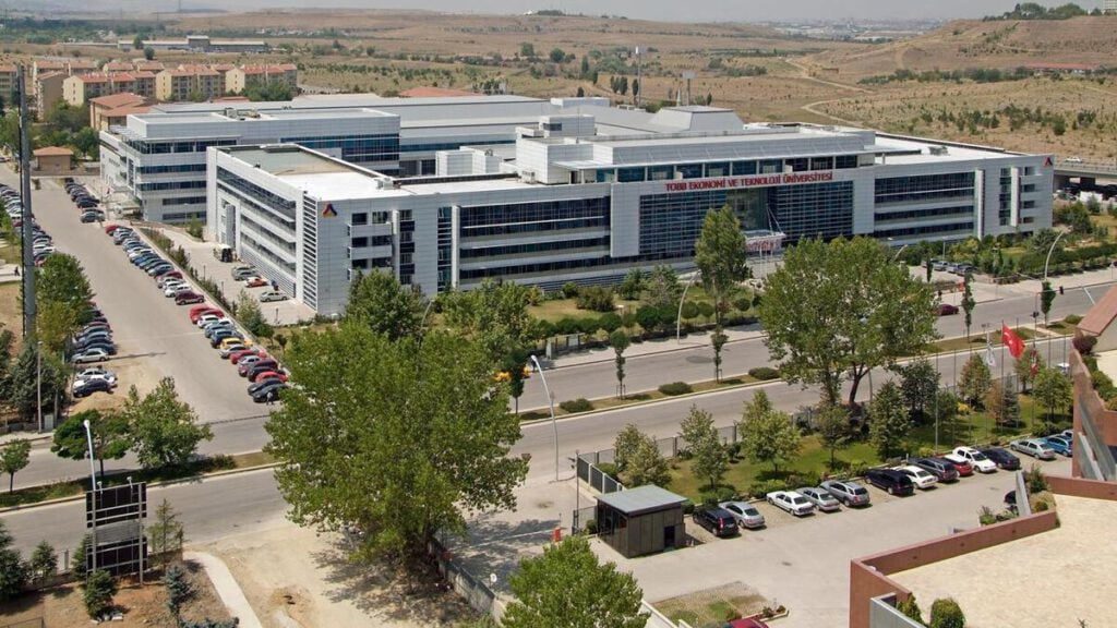 TOBB Ekonomi ve Teknoloji Üniversitesi Araştırma Görevlisi alacak