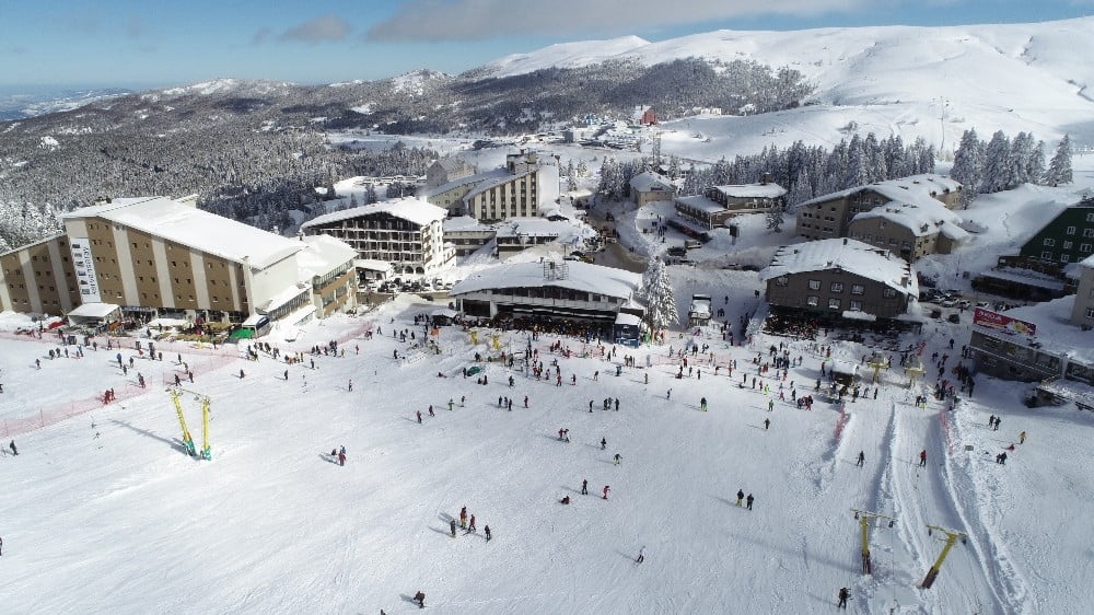 Herkes evde onlar pistte