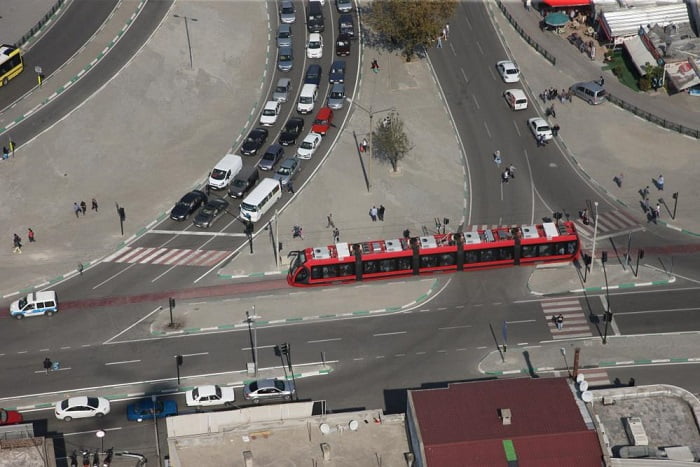 Toplu taşıma araçlarının güzergâhı değiştirildi