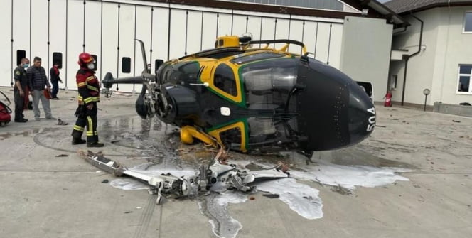 İtalya’da polis helikopteri havalanırken kaza yaptı