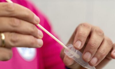 İstanbul’daki havalimanlarında 4 bin 875 yolcunun PCR testi pozitif çıktı
