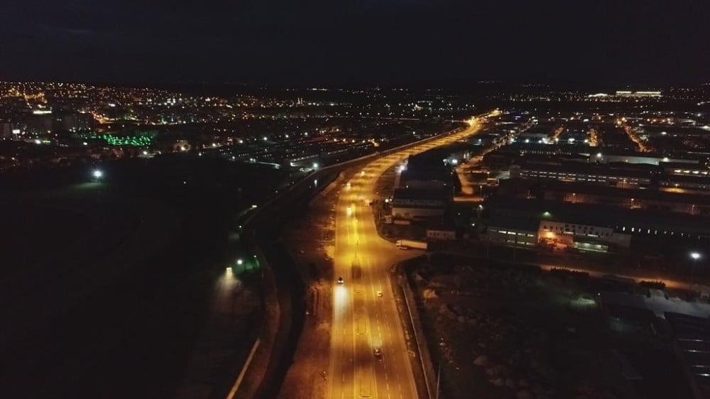 500 Bi̇n Lamba İle Aydınlatılıyor