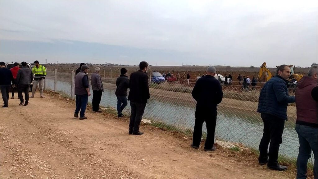 YAŞLI ADAM BOĞULARAK CAN VERDİ