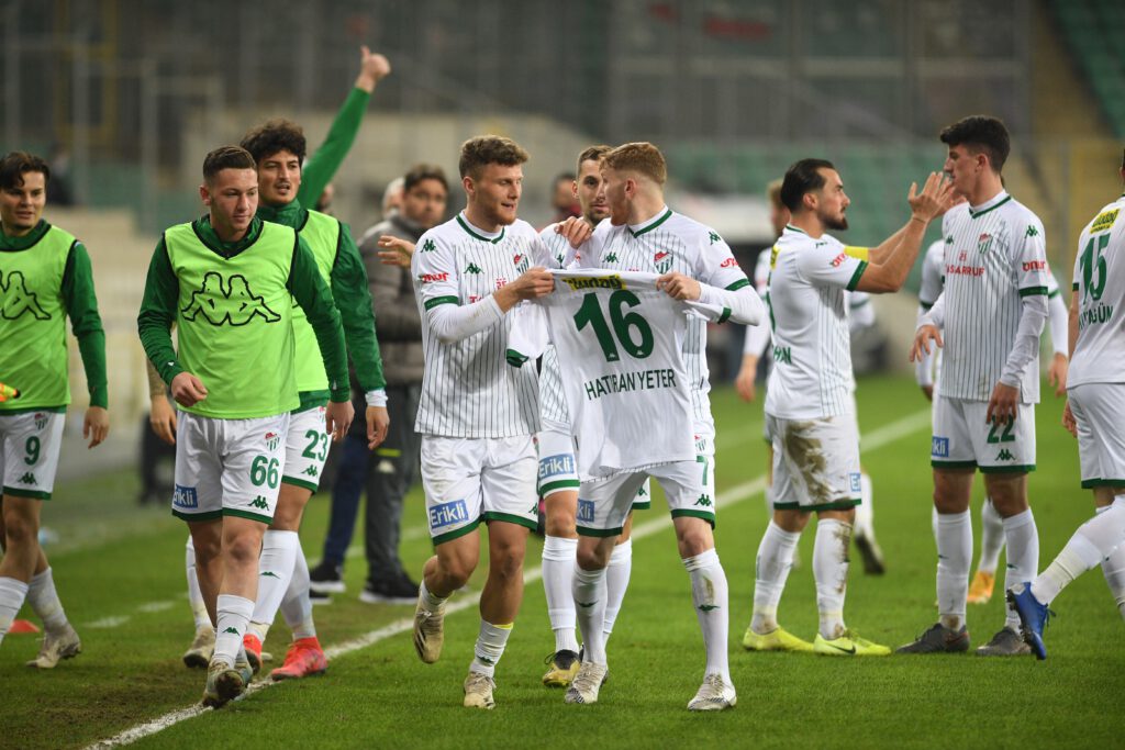 Bursaspor’un Play-Off Şansı Devam Ediyor…