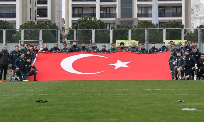 Bursaspor, Çanakkale Zaferi’ni böyle kutladı!