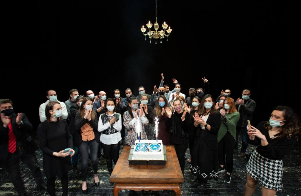 Tiyatrolardan özel buluşma