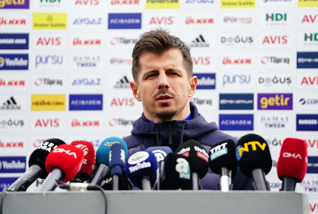 Emre Belözoğlu: “Hem zekamı hem kalbimi sahaya koyacağım”