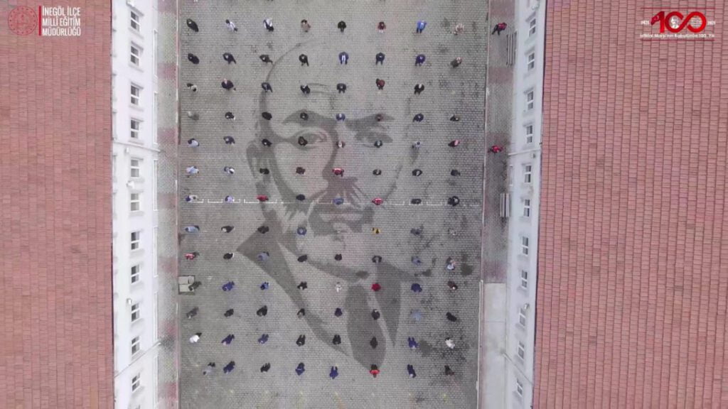 Bursa’da Şehit yakını eğitimcilerin videosuna beğeni yağdı!