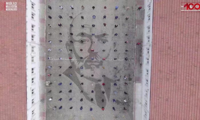 Bursa’da Şehit yakını eğitimcilerin videosuna beğeni yağdı!