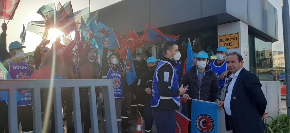 Bursada Sendi̇kaya Üye Oldular İşten Kovuldular