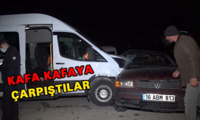 Servis minibüsü ile otomobil çarpıştı: 3 yaralı