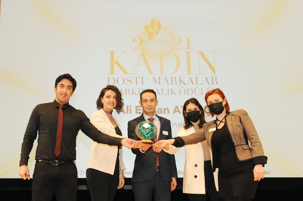 PEMBE FATURA ÖDÜL ALDI