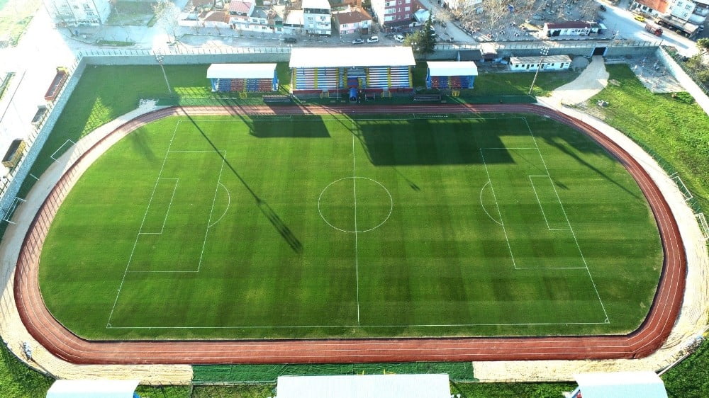 Şampi̇yona Şampi̇yonlar Li̇gi̇ Standardında Stadyum