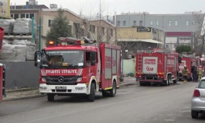 Tuzla’da boya fabrikasında korkutan yangın