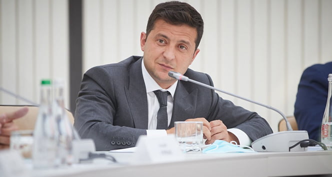Zelenskiy’den Putin’e Vatikan’da görüşme önerisi
