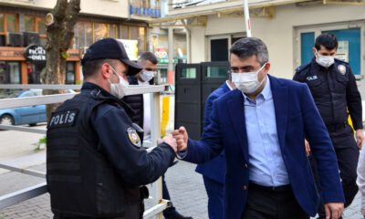 BAŞKAN YILMAZ’DAN GÖREV BAŞINDAKİ POLİSLERE SÜRPRİZ ZİYARET