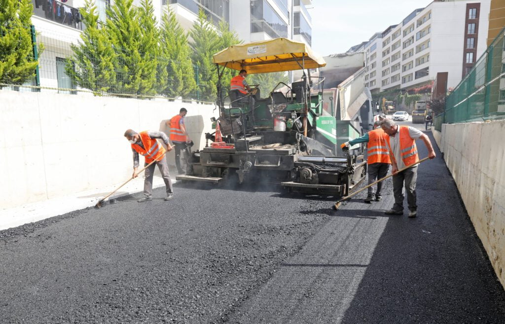 Başkan Türkyılmaz, “Her Şartta Görev Başındayız”