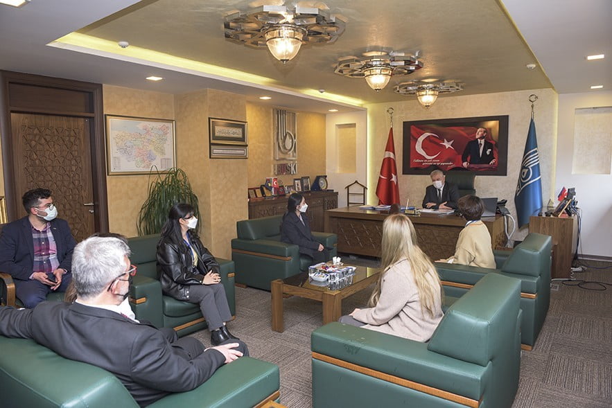 Koreli̇ Stajyerler Buski̇’de