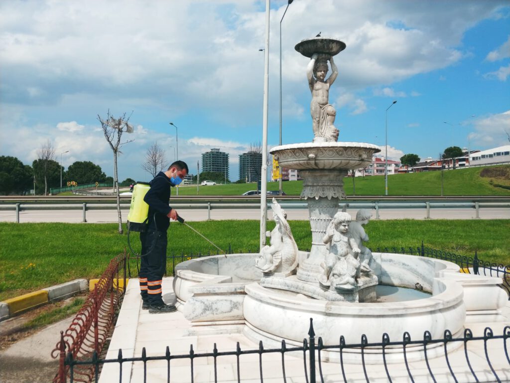 Sinekle mücadele hız kesmiyor