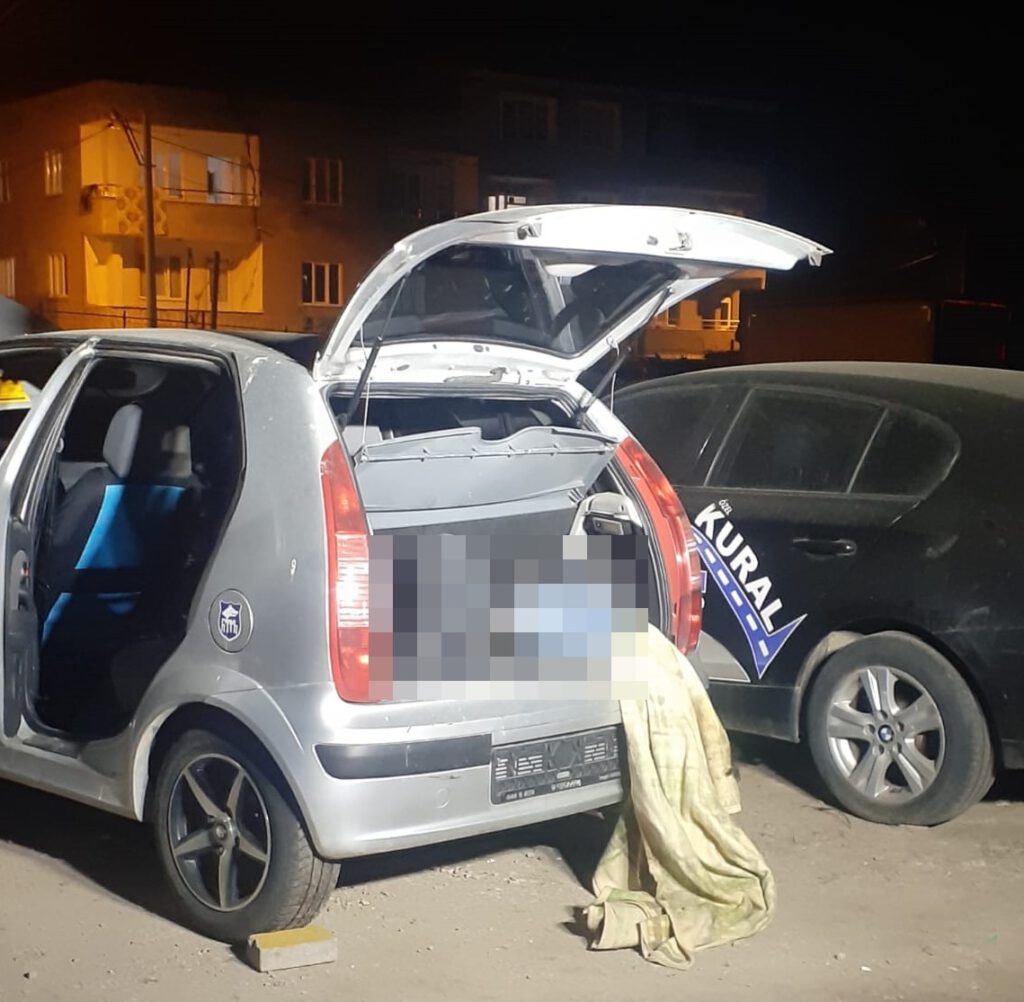 45 gündür kayıp olan gencin cesedi, otomobilinin bagajında bulundu